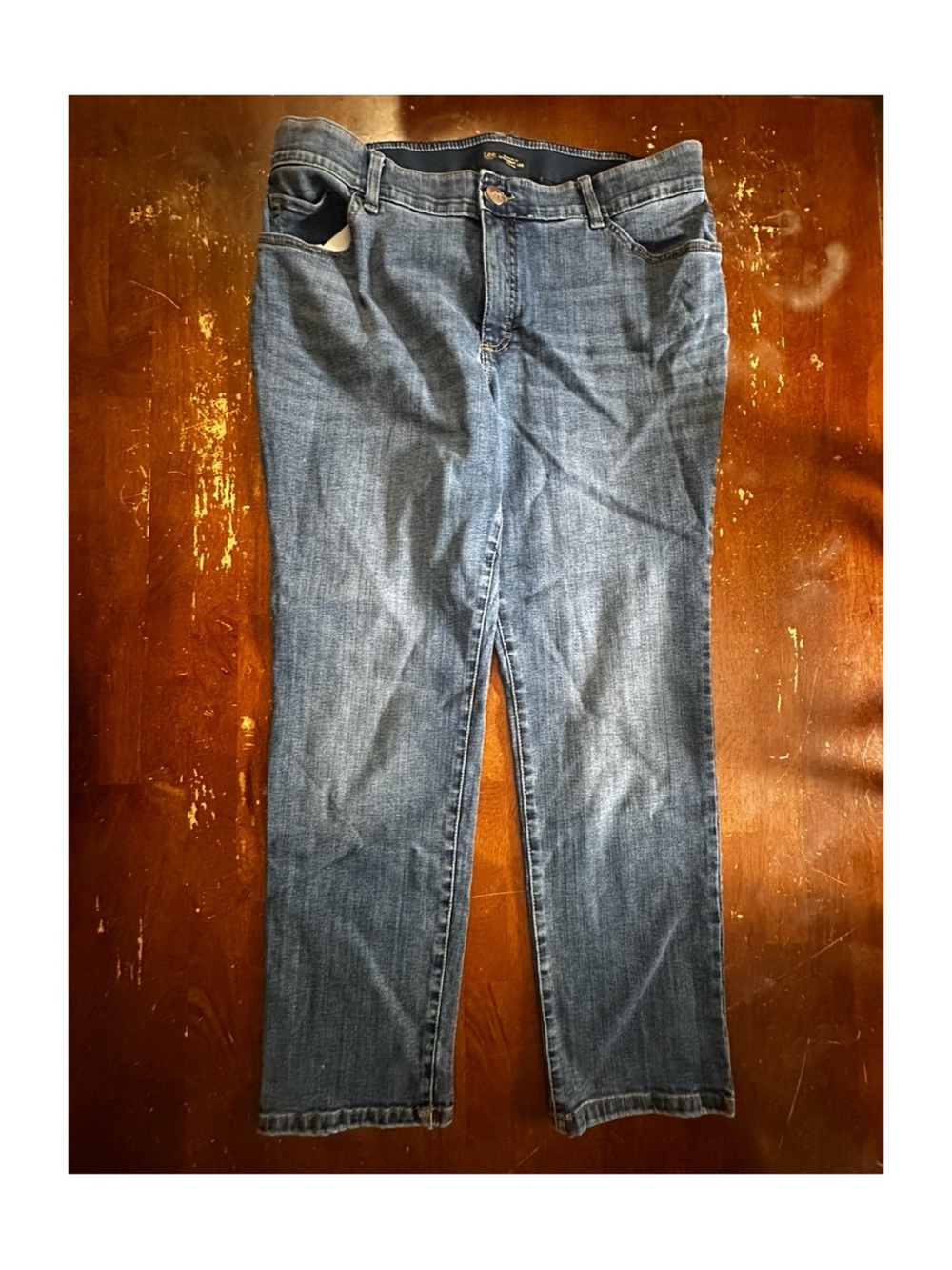 Lee Plus Women’s Regular Fit Straight Leg Mid Rise Flex Motion Size 18 W Medium